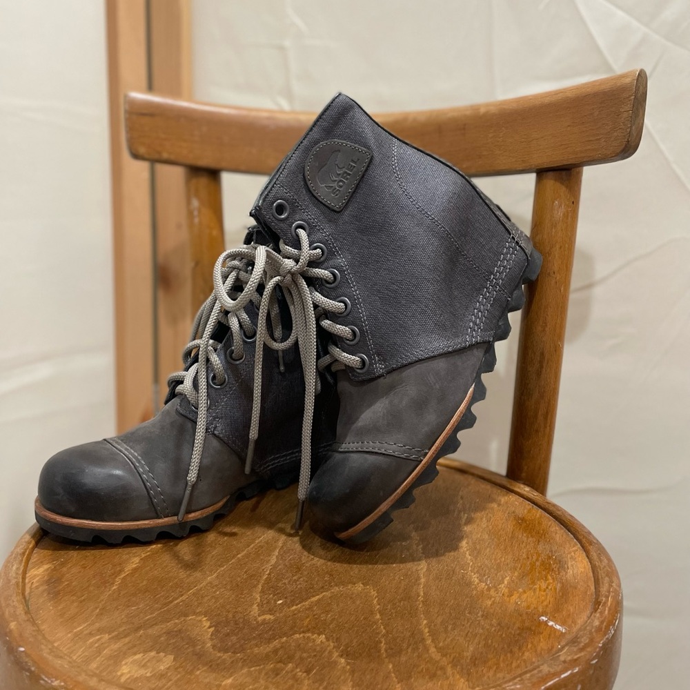💜SOREL Heeled Boots💜